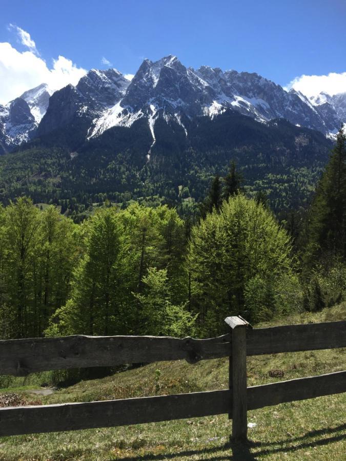 Ferienwohnung Laurin Garmisch-Partenkirchen Exterior foto